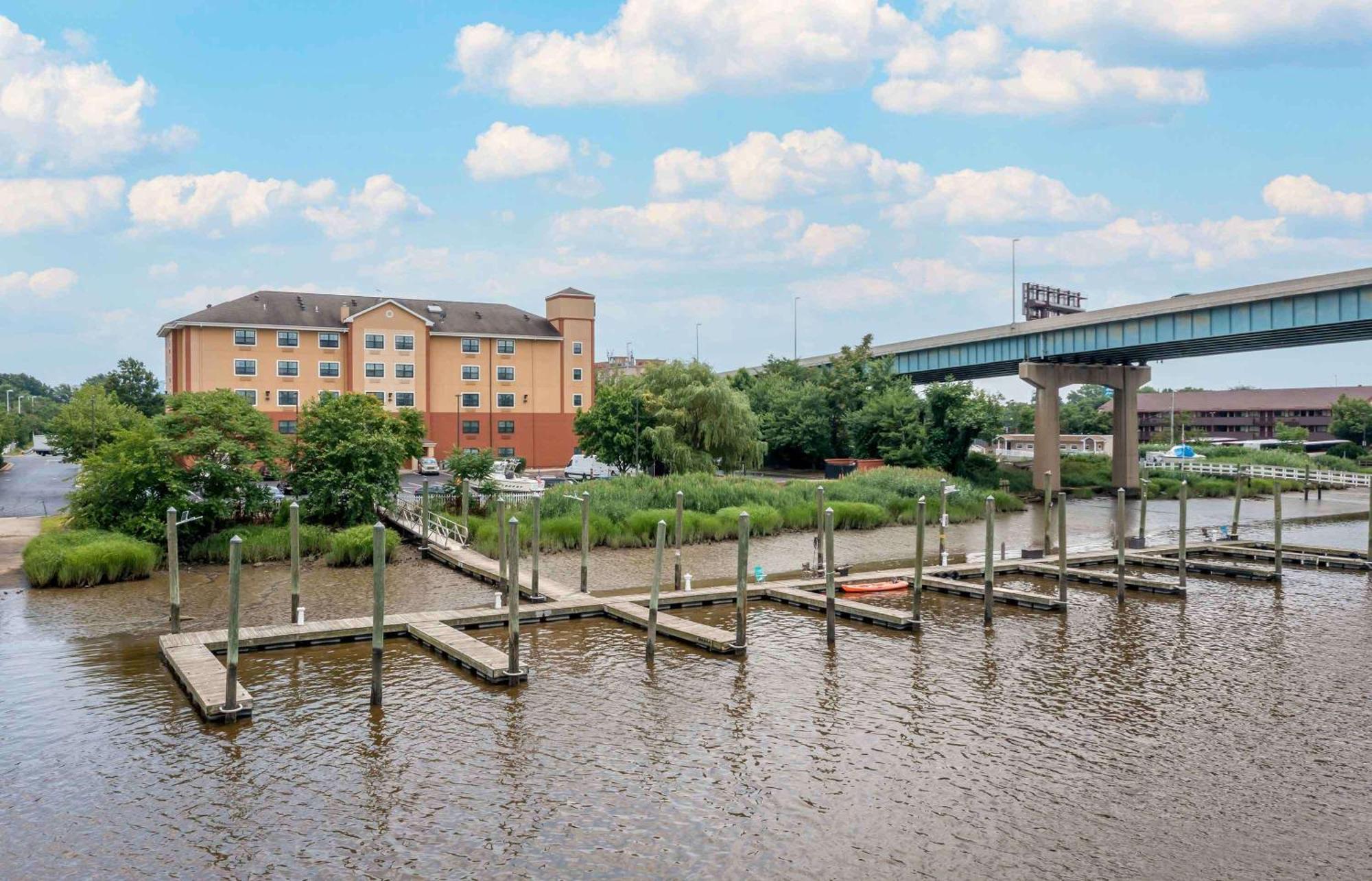 Extended Stay America Suites - Secaucus - Meadowlands Exteriör bild